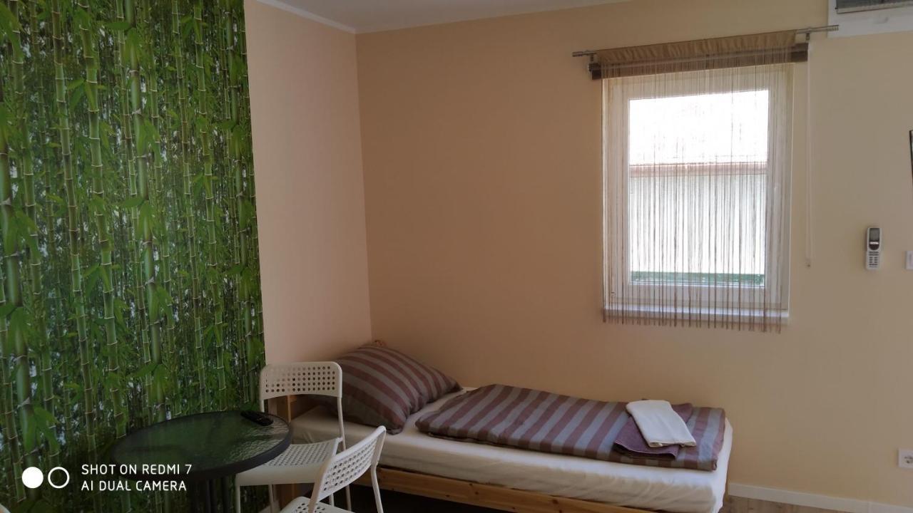 Bamboo Apartman Сиофок Екстериор снимка